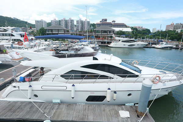 Sunbird太阳鸟63英尺